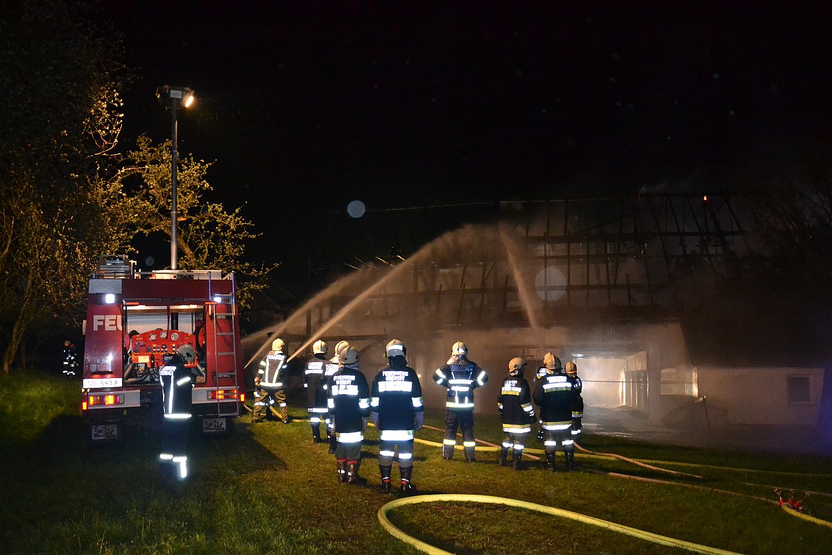 2017-04-18-bauernhofbrand-muenzkirchen-DSC 0312