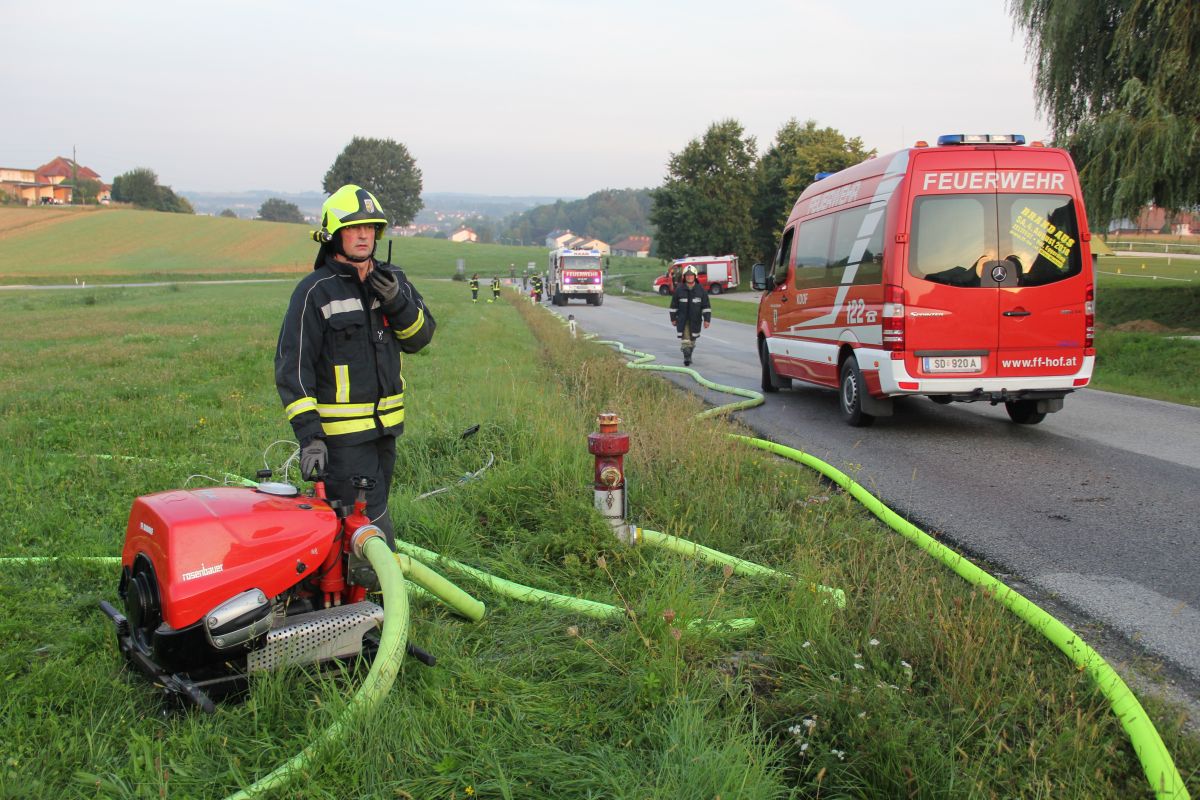 2019 08 25 FF Andorf Werkstattbrand auf Pferdehof in Andorf 02 IMG 0130 WEB