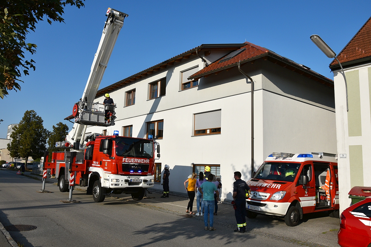 2020 09 21 FF Andorf Tueroeffnung Bahnhofstrasse FFA 0043