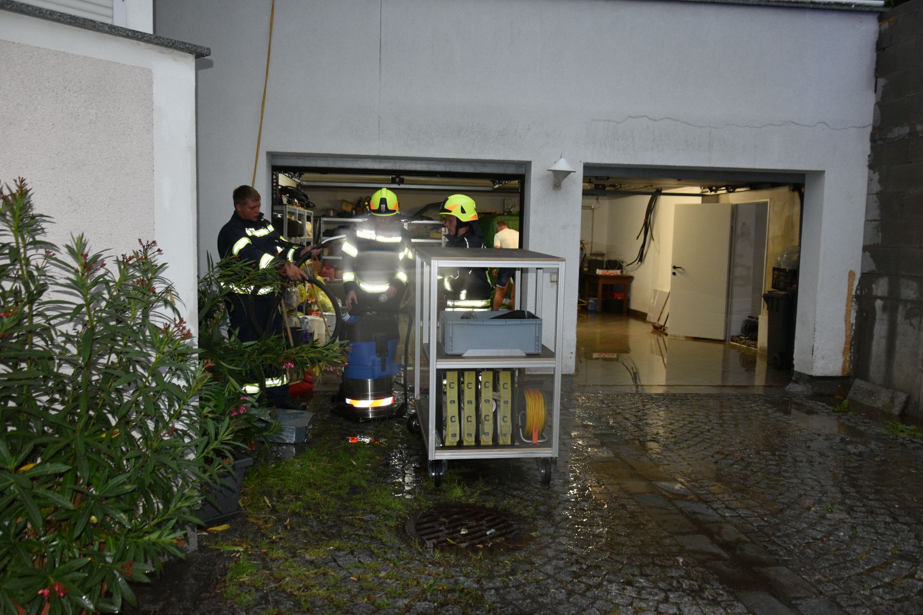 2021 06 29 FF Andorf Ueberflutungen nach Starkregen FFA 0044