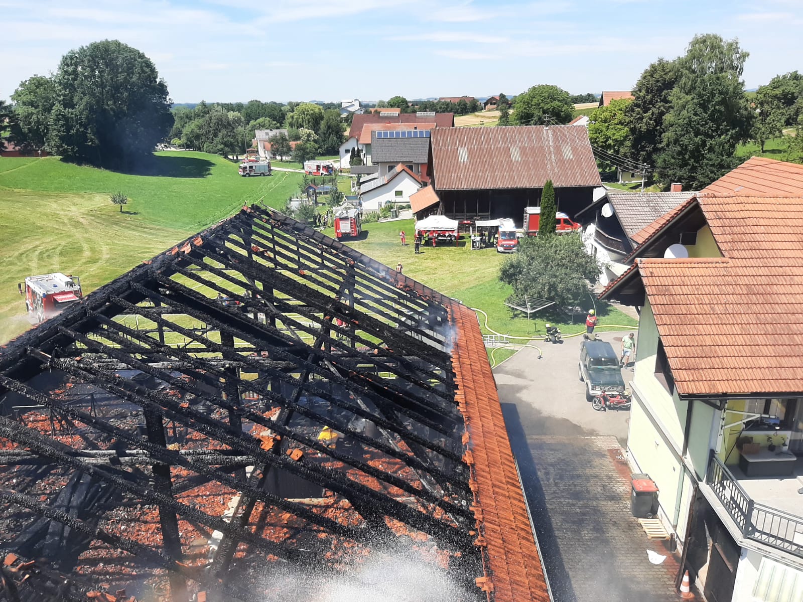 2022 07 14 Brand in Oberndorf Gemeinde Andorf f16c7089 99d3 4def 8bdc 8bd4c8336606