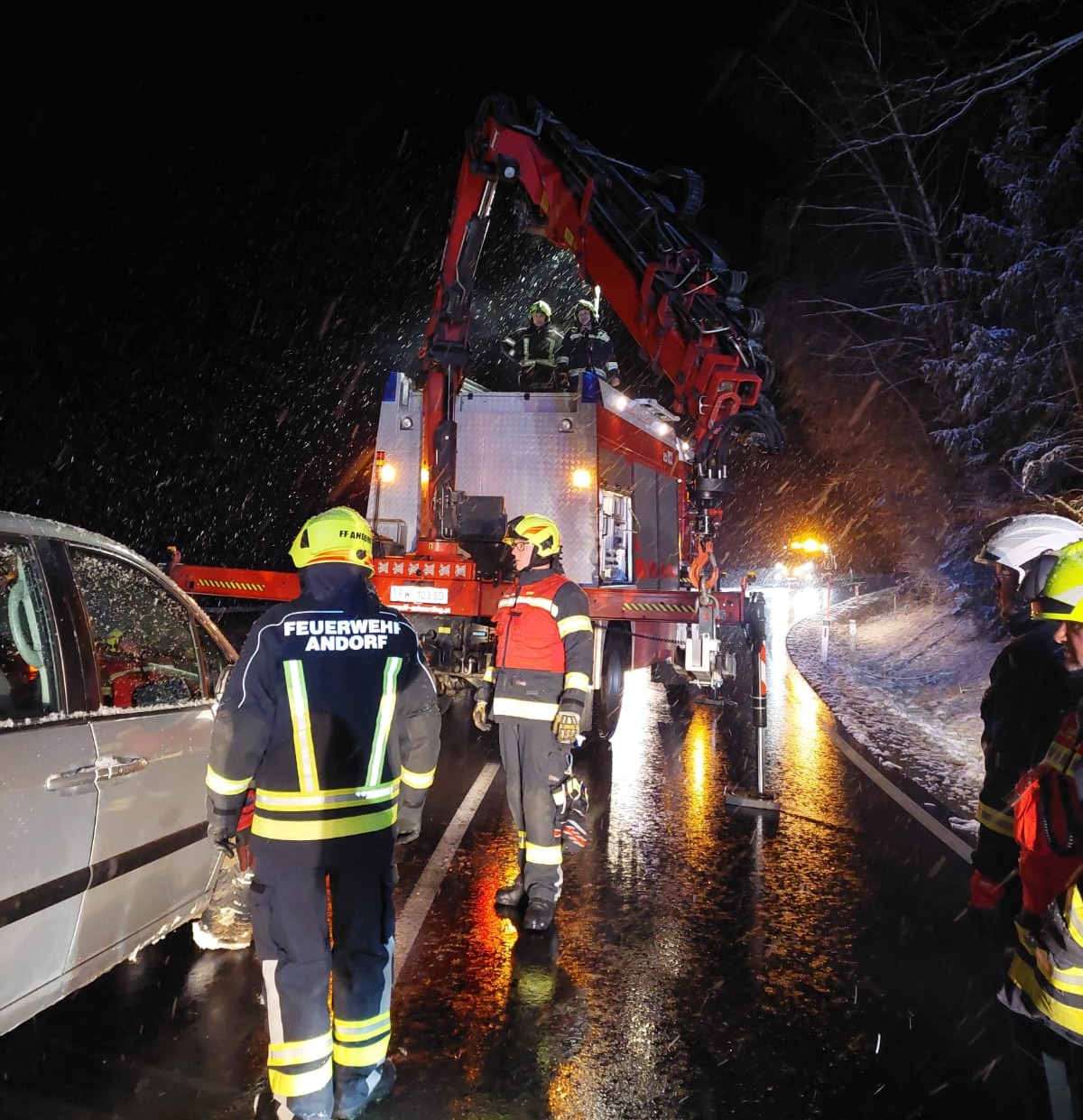 2024 01 07 FF Andorf Verkehrsunfaelle Enzenkirchener Strasse 2024 01 07 21 00 41 000 2024 01 08T21 01 36.425