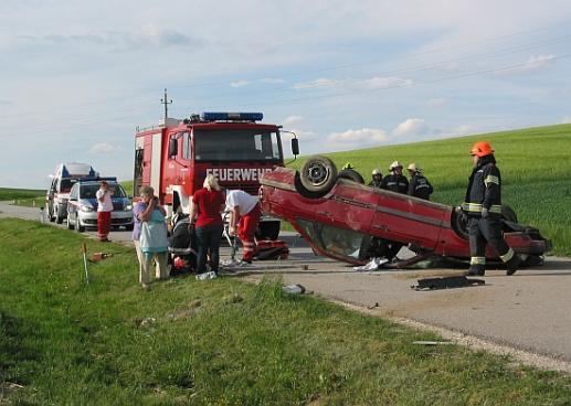 Verkehrsunfall Brünninger Bezirksstraße - 09.05.2012